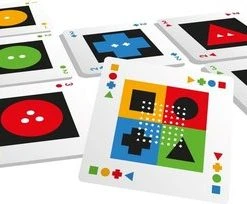 White Goblin Games Kwatro - Kaartspel -Spellen Kast 550x204 1