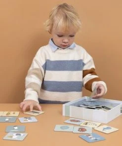 Little Dutch Memo Sailors Bay 20 Little Dutch Memo Sailors Bay -Spellen Kast 550x352 1