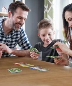 Skip-Bo Junior - Mattel Games - Kaartspel - Kinderspel -Spellen Kast 550x359 1