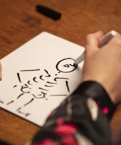 Bezzerwizzer HINT GO 100% NL - Bordspel 20 Bezzerwizzer HINT GO 100% NL - Bordspel -Spellen Kast 550x366 128