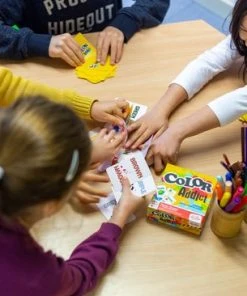 Shuffle - Color Addict - Kaartspel - Familiespel -Spellen Kast 550x366 142