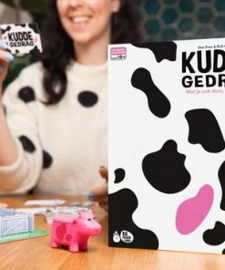 Megableu Kuddegedrag - Party Spel - Probeer Te Denken Zoals De Kudde - Gezelschapspel Voor Vrienden En Familie - Hoe Beter Je Elkaar Kent Hoe Beter Je Zal Scoren -Spellen Kast 550x366 202