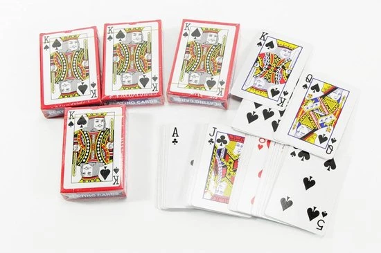 Benson Speelkaarten - Plastic Coating - 8.5 X 5.5 Cm - 54 Delig 4 Benson Speelkaarten - Plastic Coating - 8.5 X 5.5 Cm - 54 Delig - Afbeelding 2