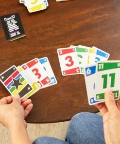 Phase 10 - Mattel Games - Kaartspel -Spellen Kast 550x366 6