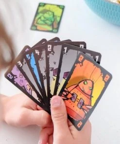 999 Games Valse Motten - Kaartspel -Spellen Kast 550x390