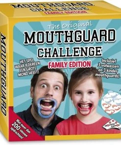 Identity Games Mouthguard Challenge Familie Editie - Partyspel (vanaf 8 Jaar) 11 Identity Games Mouthguard Challenge Familie Editie - Partyspel (vanaf 8 Jaar) -Spellen Kast 550x549 2
