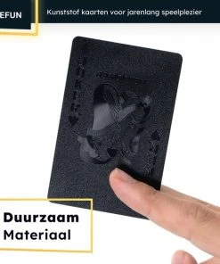 2BEFUN Waterdichte Kaarten - Zwart - Luxe Kaartspel - Speelkaarten - Pokerkaarten - Drankspel - Ook Geschikt Als Kerst Cadeau Voor Man En Vrouw, Voor Grote Kinderen Of Sinterklaas Schoencadeautjes - Cadeautjes -Spellen Kast 550x550 215