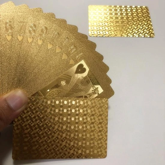 Merkloos Speelkaarten Set Waterbestendig – Plastic Kaarten Set Voor Poker – Goud 3 Merkloos Speelkaarten Set Waterbestendig – Plastic Kaarten Set Voor Poker – Goud