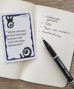 Odder Being - Visiekaarten Voor Teams - 55 Kaarten - Vragen Voor Teambuilding, Teamcoaching, Leiderschapscoaching -Spellen Kast 550x550 284