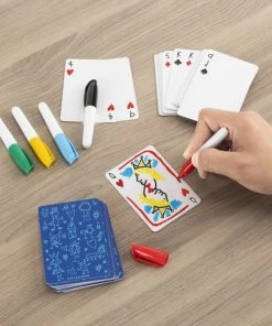 Kikkerland Maak Je Eigen Speelkaarten - Inclusief Kaarten En Stiften - Creatief - Knutselen -Spellen Kast 550x550 345