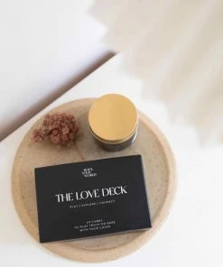 The Love Deck - Rock Your World - Relatietherapie In Speelse Vorm - 69 Truth Or Dare Kaarten - Leer Je Partner Beter Kennen -Spellen Kast 550x574 4