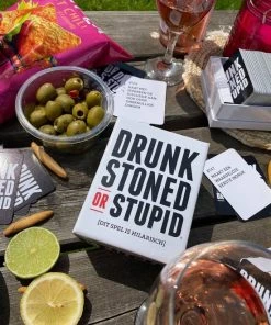 Cojones Drunk, Stoned Or Stupid - Nederlandstalig Kaartspel -Spellen Kast 550x733 14