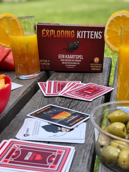 Exploding Kittens Originele Editie - Nederlandstalig Kaartspel 7 Exploding Kittens Originele Editie - Nederlandstalig Kaartspel - Afbeelding 5
